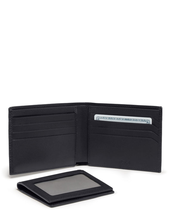 Tumi Nassau SLG Global Removeable Passcase
