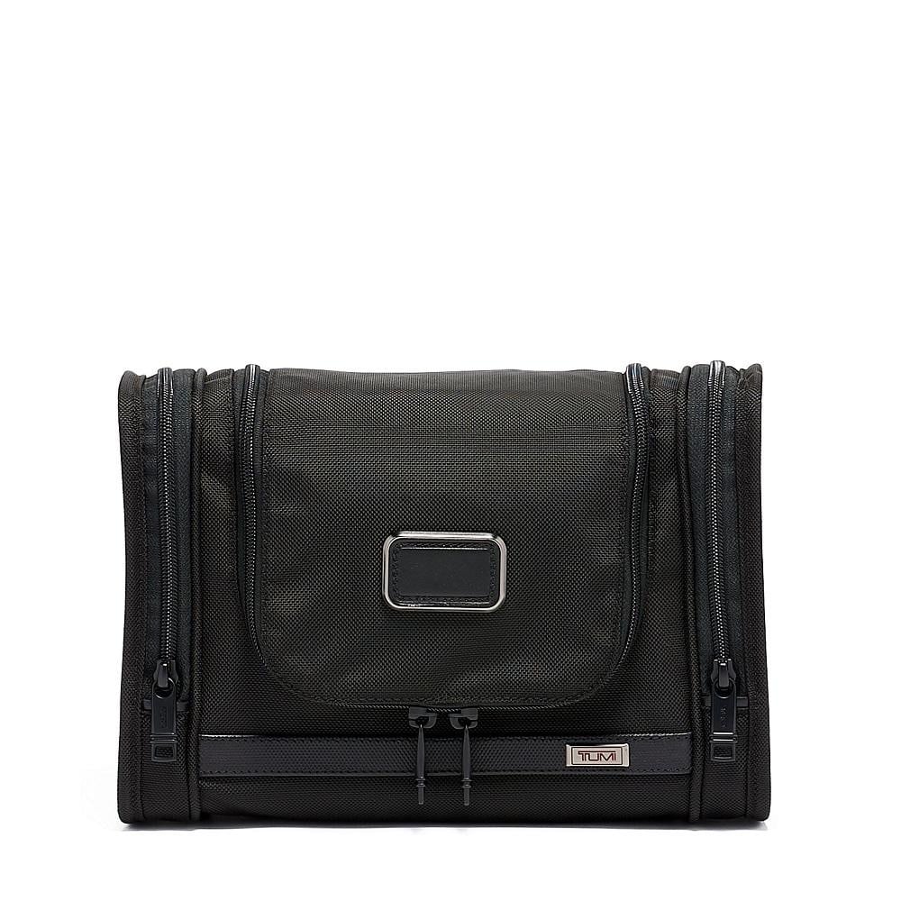 Alpha 3 Hanging Travel Kit